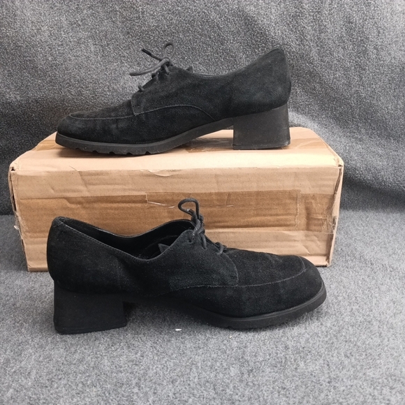 Andre Assous Featherweights Loafer Shoe Size 7 Black 1.5 Heel Faux Suede - Picture 2 of 8